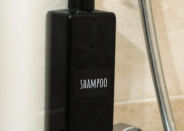 Cocoon, Calme Au Centre-ville De Cognac, Proche Commerces Et Charente Appartement