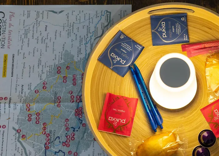 Cocoon, Calme Au Centre-ville De Cognac, Proche Commerces Et Charente Appartement *